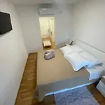 Mihaljevic Appartement *