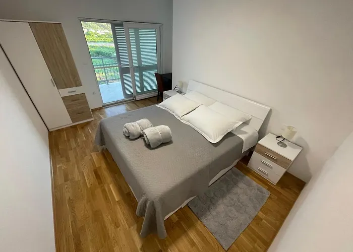 Mihaljevic Opuzen (Dubrovnik-Neretva)